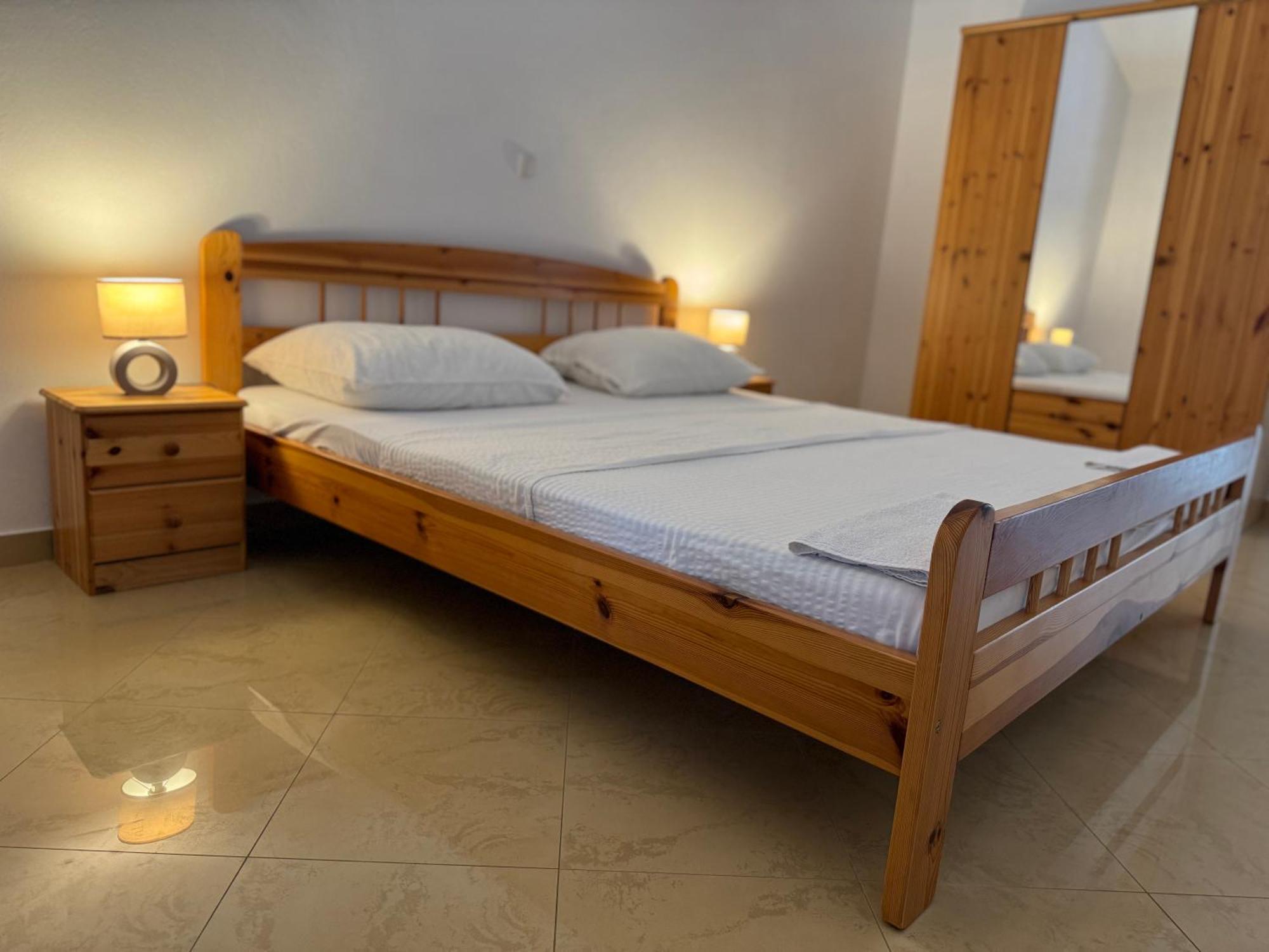 Apartments Bernarda 2 Нин Экстерьер фото