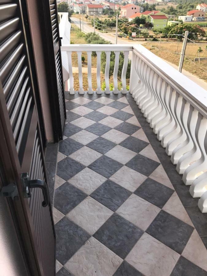 Apartments Bernarda 2 Нин Экстерьер фото